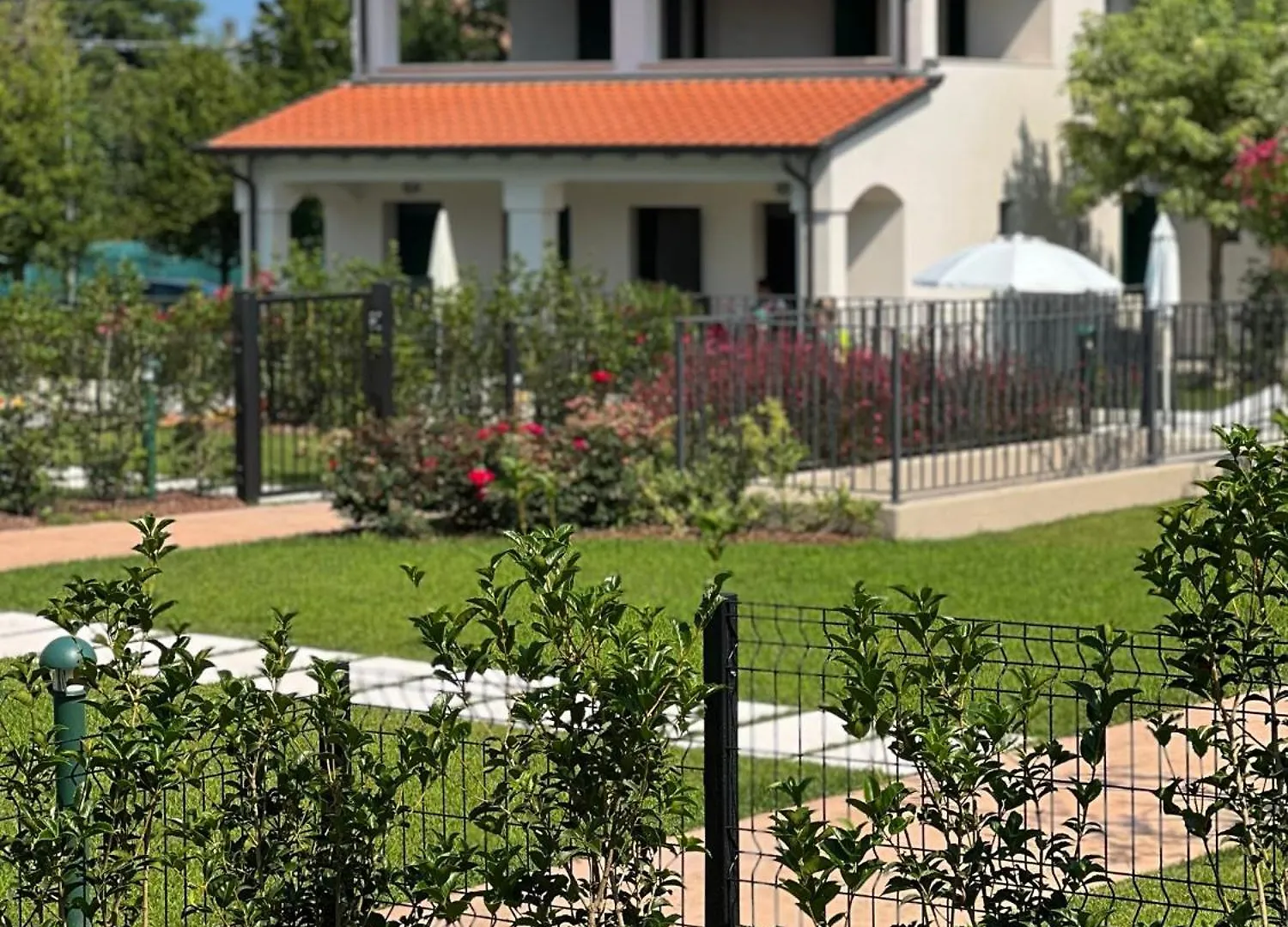 Residence Fiore Rosso Sirmione Apartment