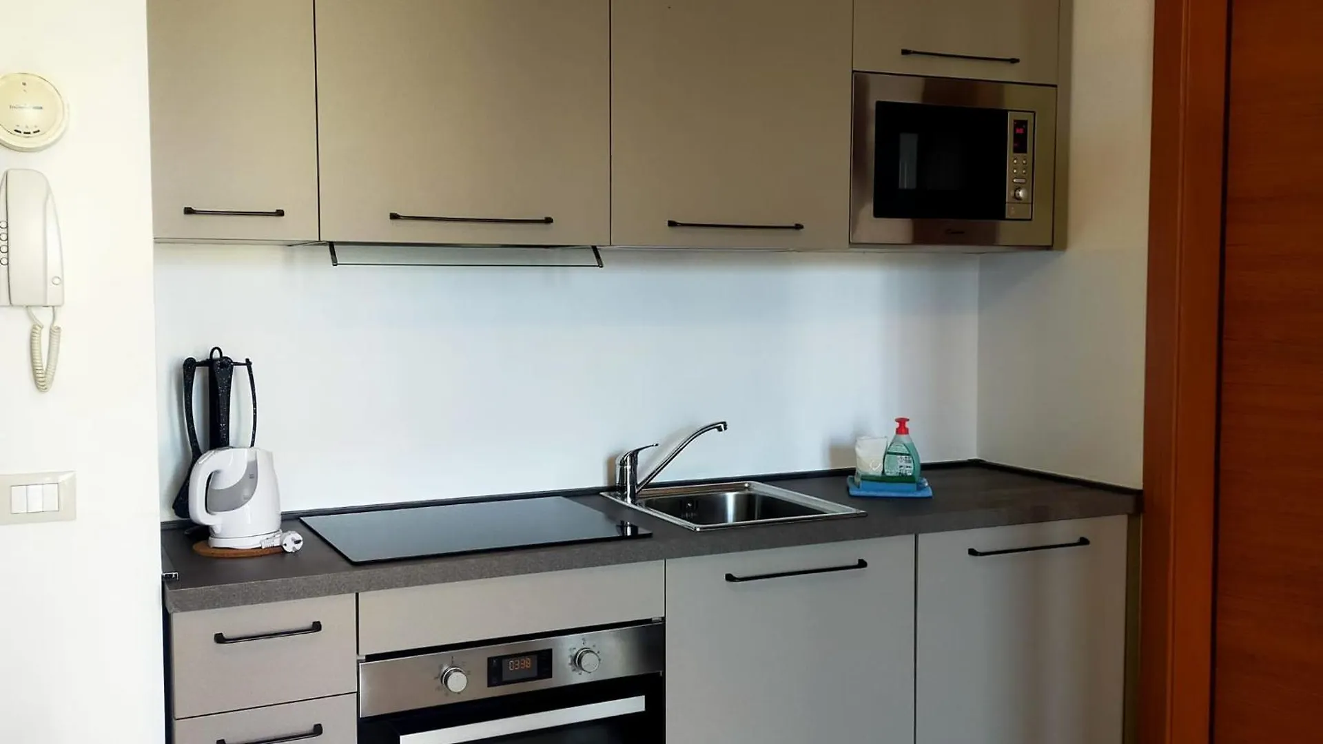 Residence Fiore Rosso Sirmione Apartment