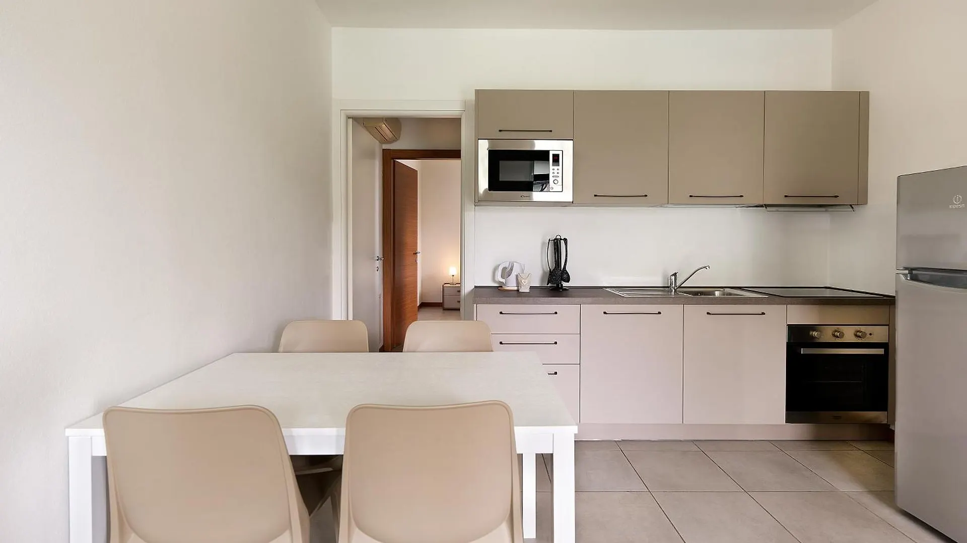 Residence Fiore Rosso Sirmione 0*,