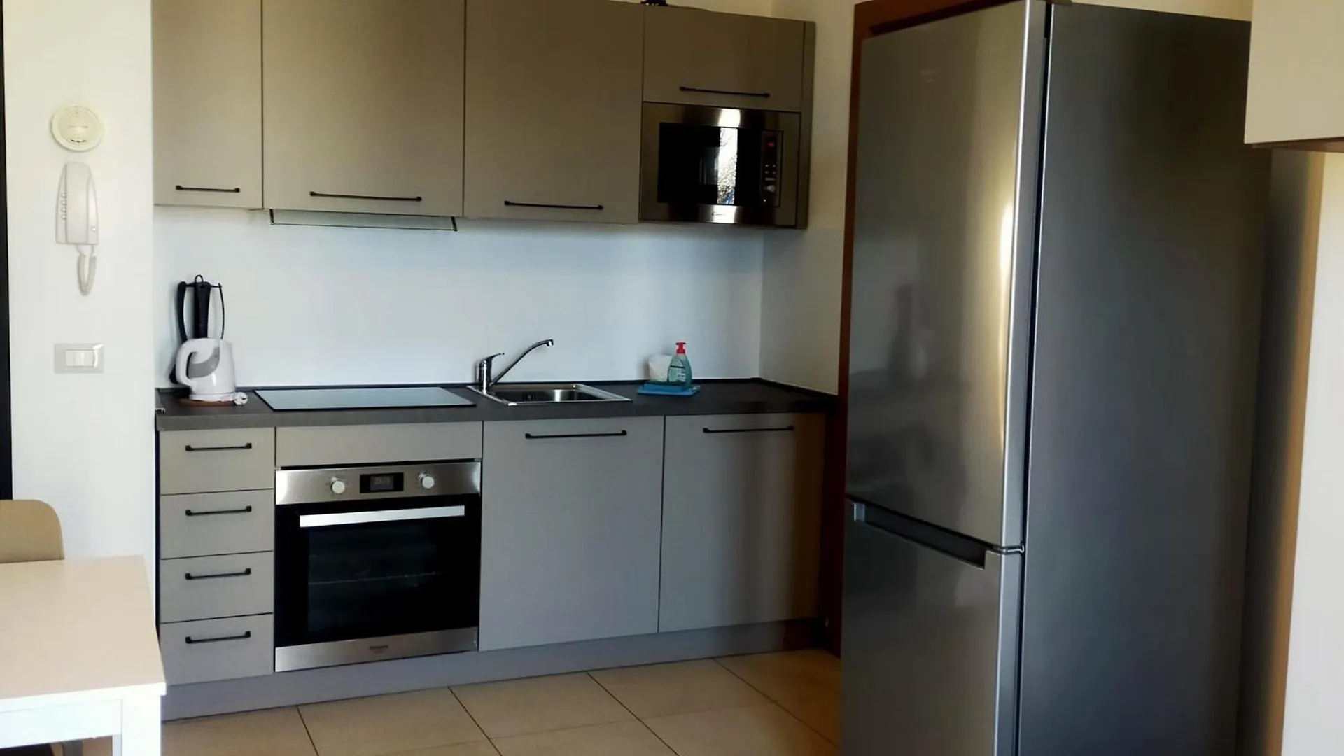 Residence Fiore Rosso Sirmione Italia